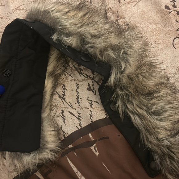 The North Face Kids Dryvent Bomber Parka - Picture 9 of 14